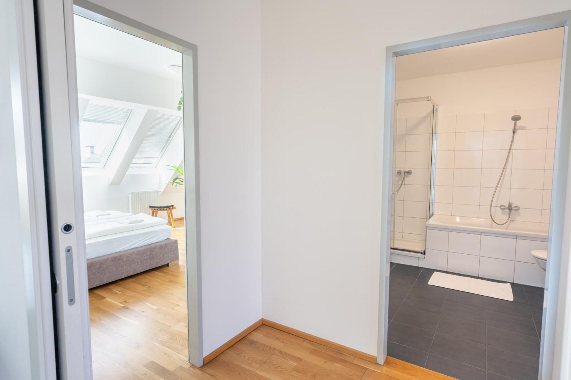 Luxury Penthouse With Rooftop Terrace * Wien
