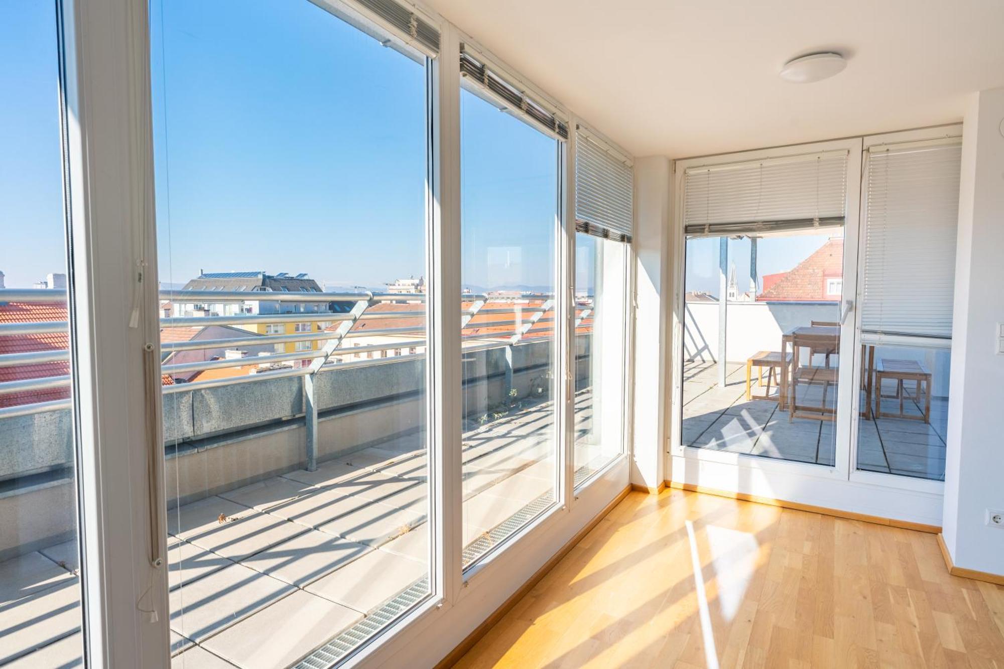 Luxury Penthouse With Rooftop Terrace Apartment Wien